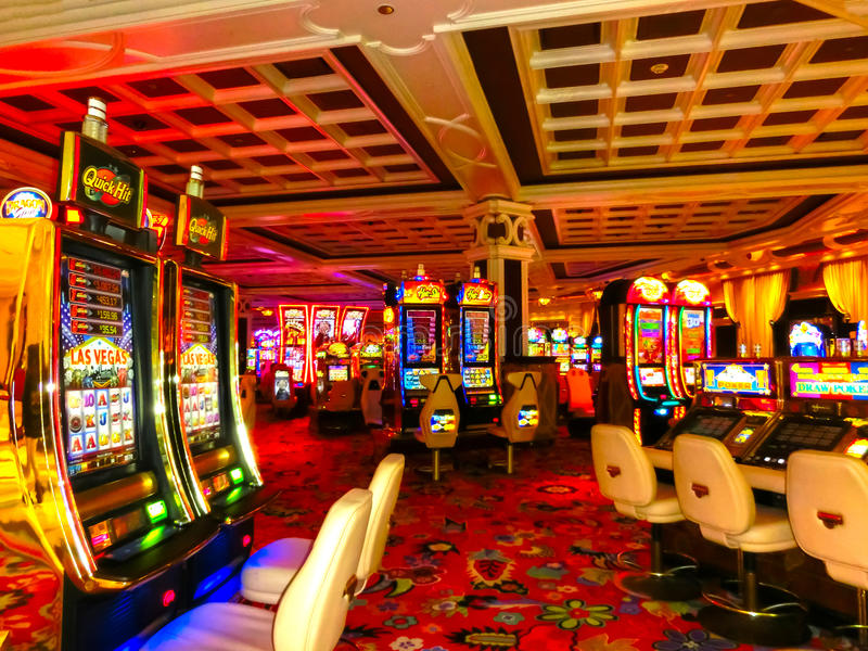 Maximize Your Wins with Slot Qris: MBO128's Leading Platform for Gacor Slot Games and Big Jackpots