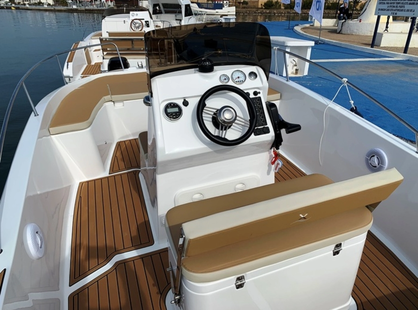 Boot Mieten: Ein Traumurlaub auf dem Wasser wartet