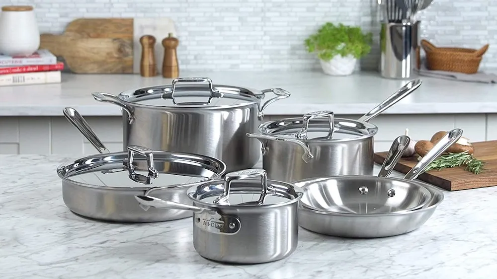 Geschenke für Frauen, die auf nachhaltige Produkte setzen: GreenKitchen Töpfe und Pfannen als langanhaltende Lösung