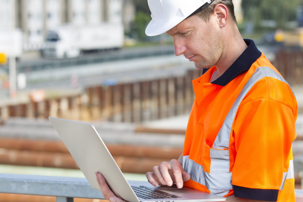 Verwalten Sie Ihre Arbeitskleidung effizient mit unserer Software für Workwear Management