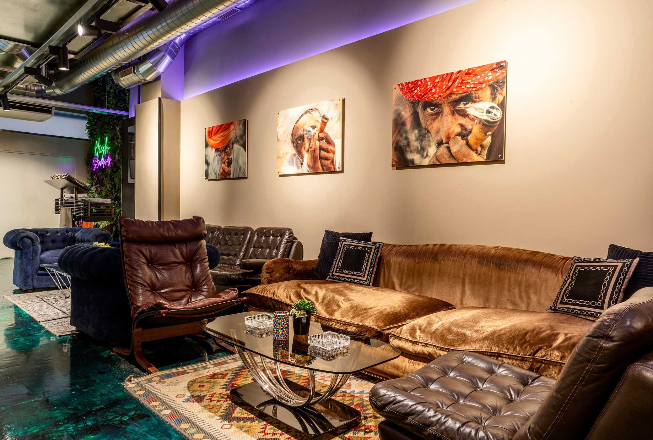 Social Club Barcelona: Finde die perfekte Community