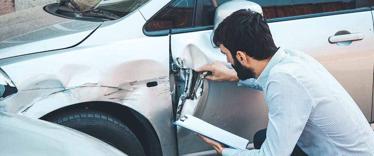 Kfz Gutachter Köln: Ihr Partner für eine schnelle Schadenabwicklung nach einem Unfall