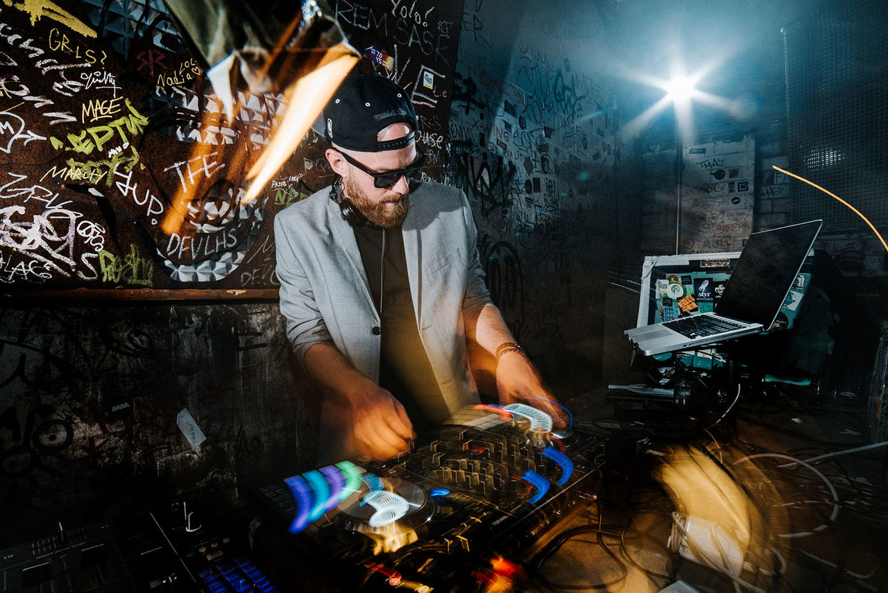 Erleben Sie die besten Beats mit DJ Augsburg Hochzeit auf Ihrer Hochzeitsfeier