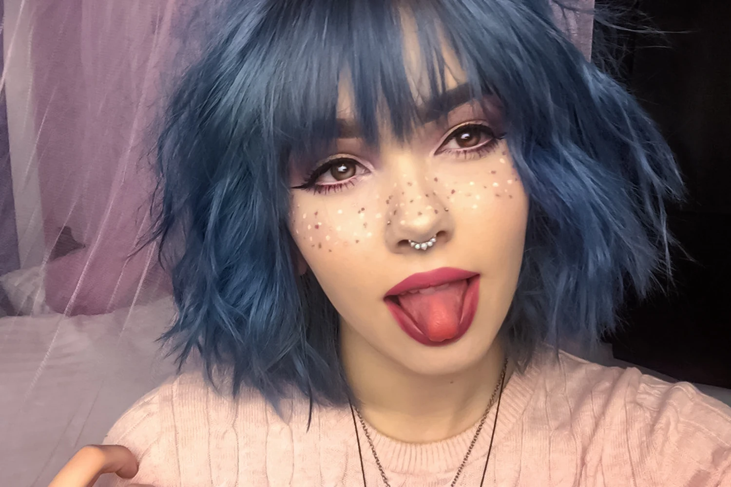 Grunge Stil: Verleihe Deinem Outfit eine Wilde und Unangepasste Note