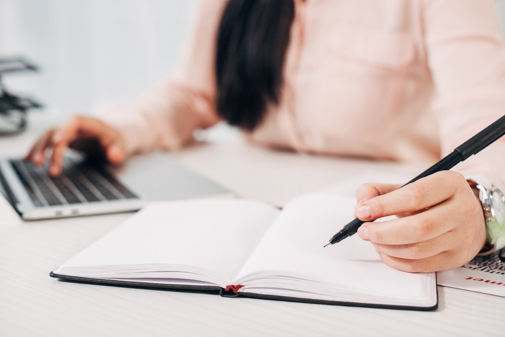Wie Akademische Ghostwriter bei Goellner Ghostwriting Ihre Ziele erreichen