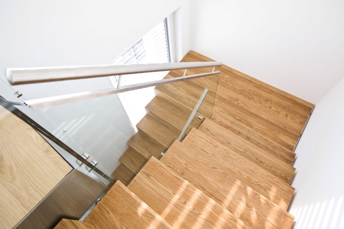 Treppe Polen im Vergleich: Warum immer mehr deutsche Hausbesitzer auf Qualität und Preis-Leistung aus Polen setzen
